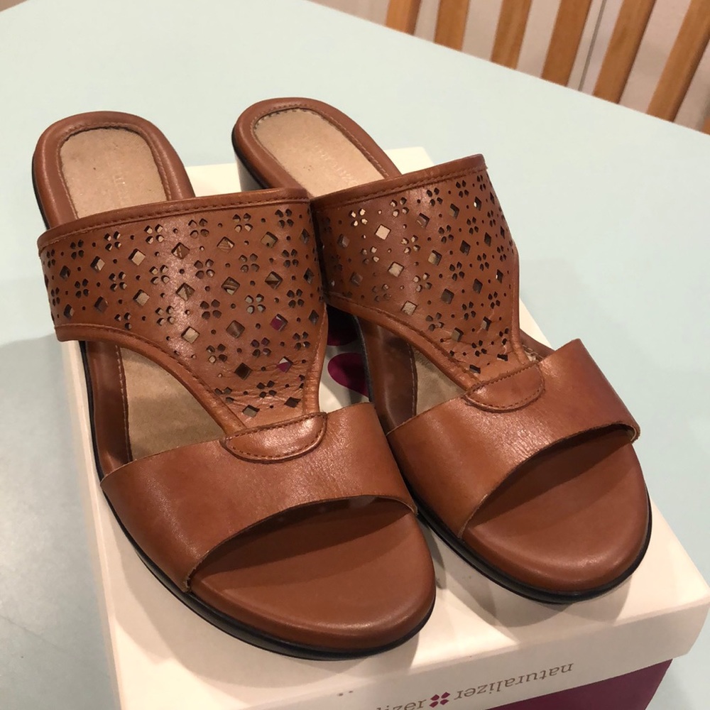 Naturalized Sandals